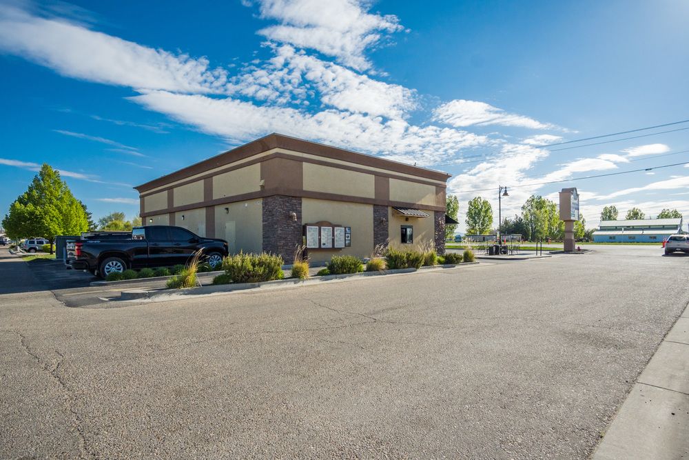 Deer Flat Crossing: 1579 N Linder Rd, Kuna, ID 83634